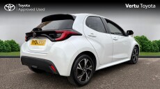 Toyota Yaris 1.5 Hybrid Design 5dr CVT Hybrid Hatchback